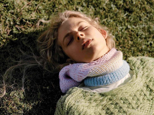 Warm Embrace: Creating the 2024/25 Autumn/Winter Women's Knitted Clothing Dream Collection - Inniverse