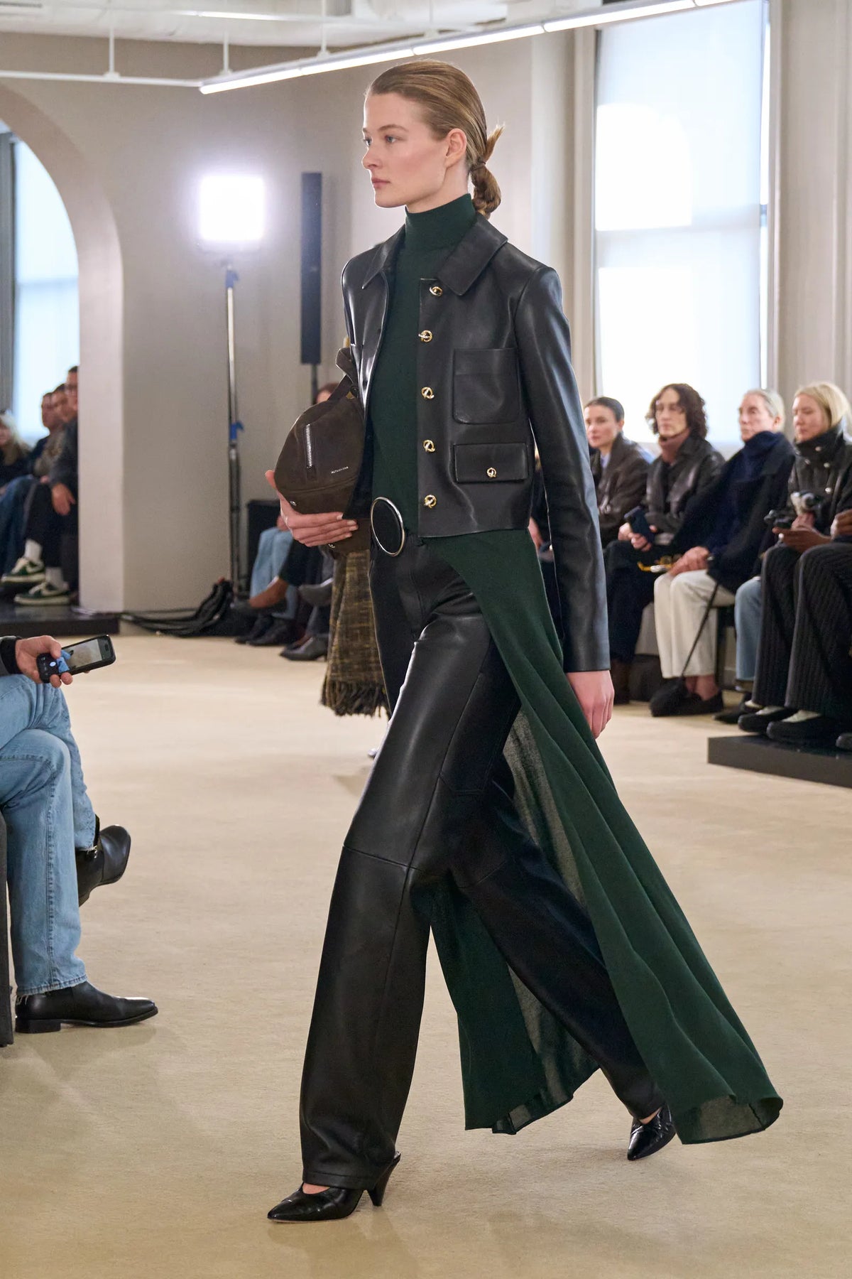 ألتوزارا - Look 38