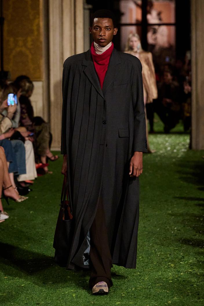 Valentino - Look 25