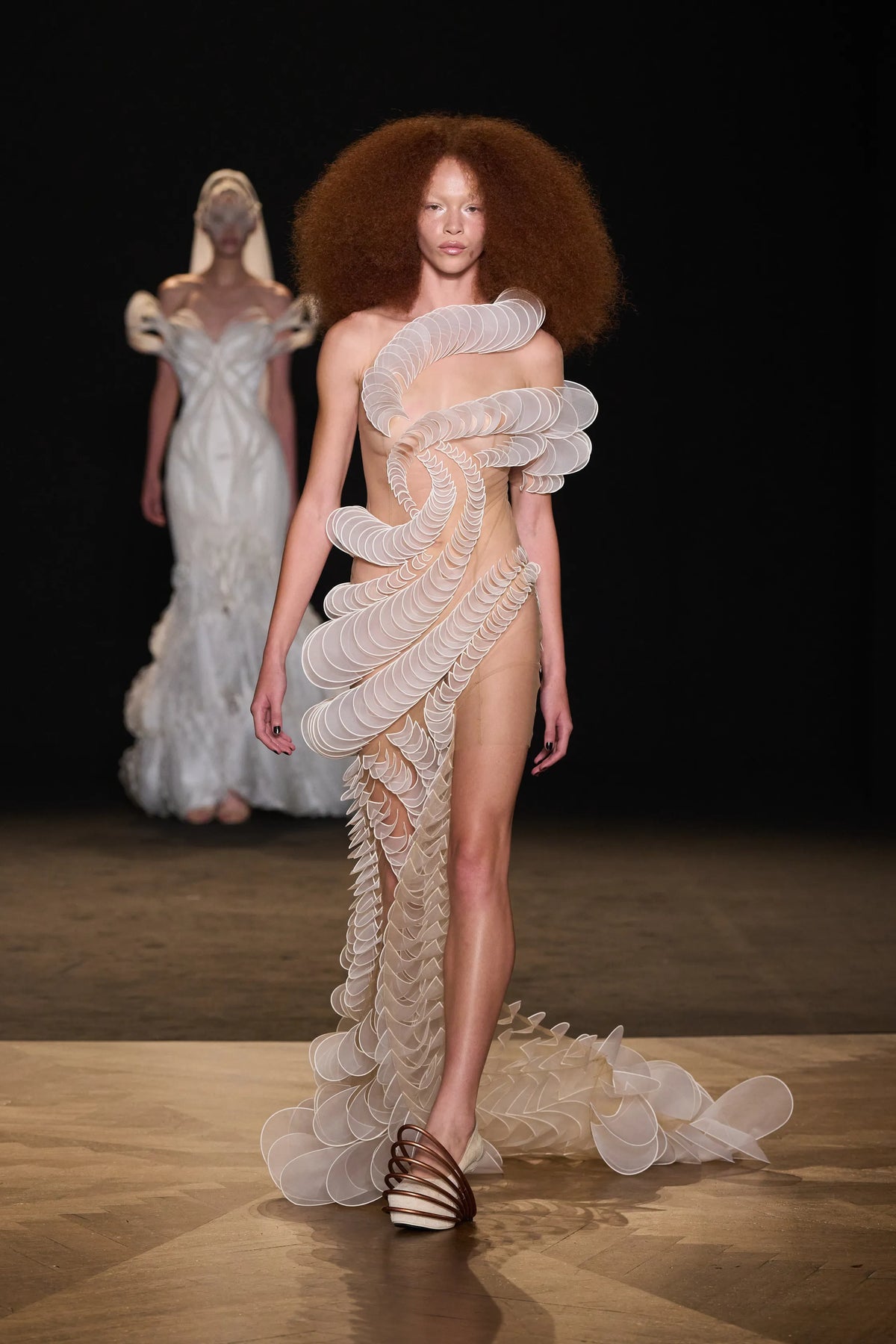 Iris van Herpen - Look 9