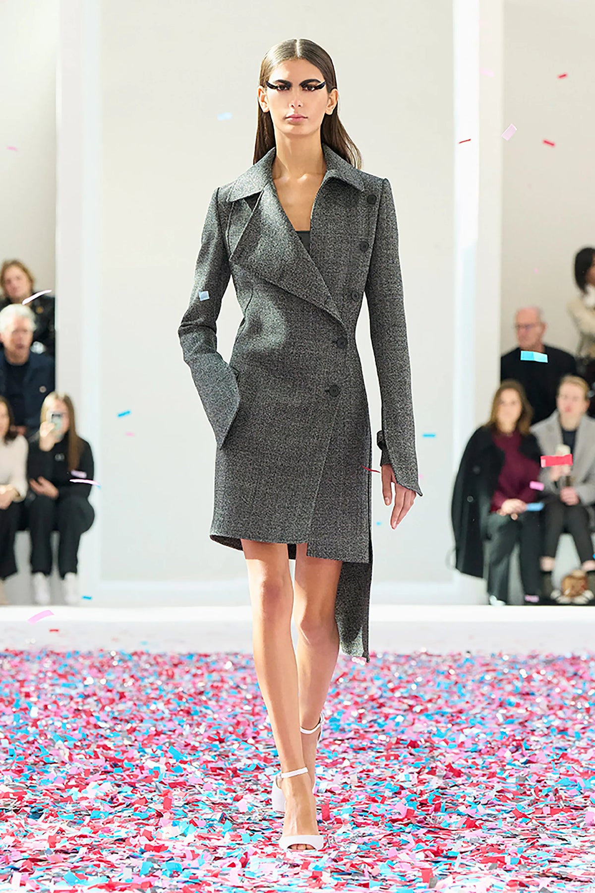 كورريج - Look 26
