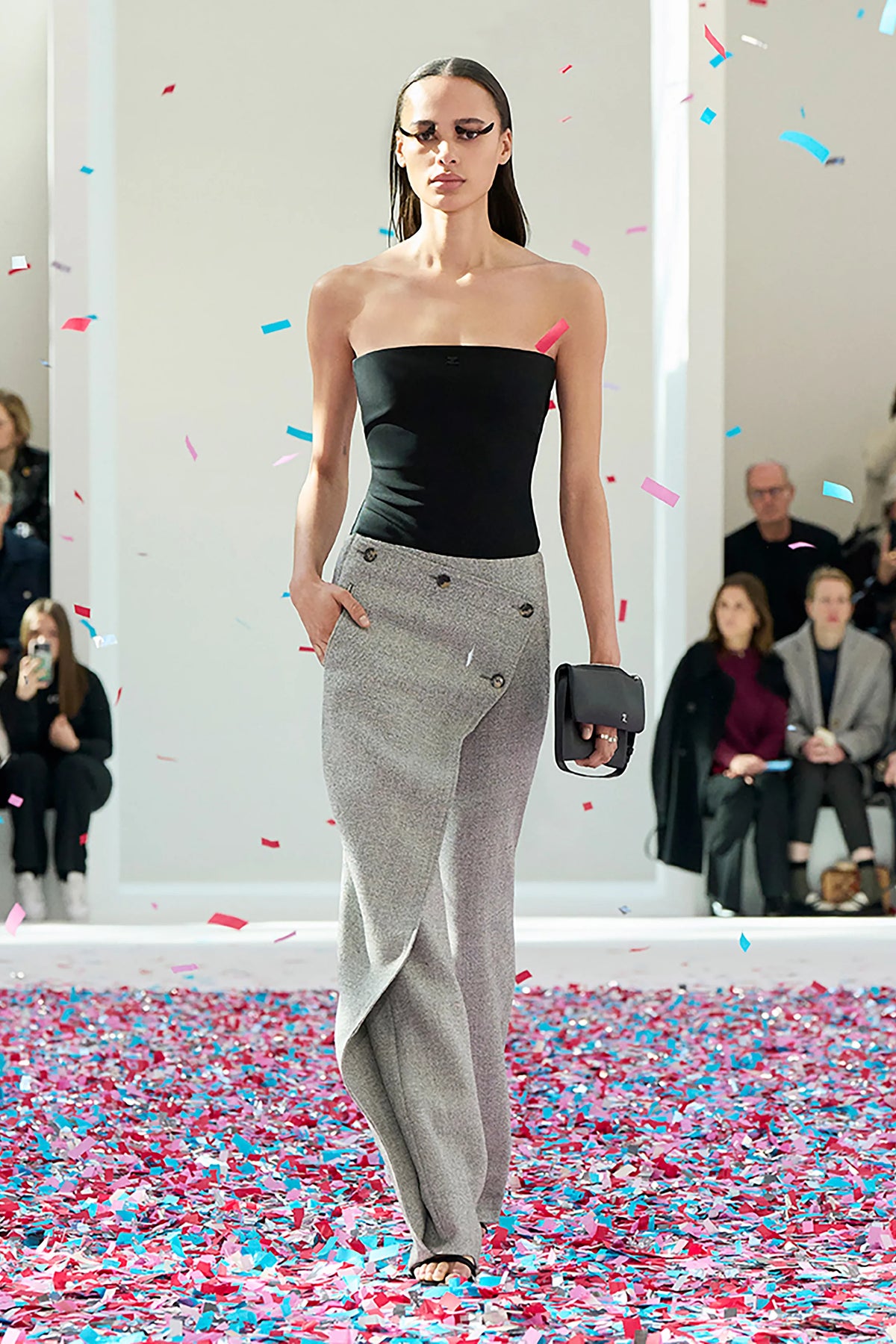 كورريج - Look 22