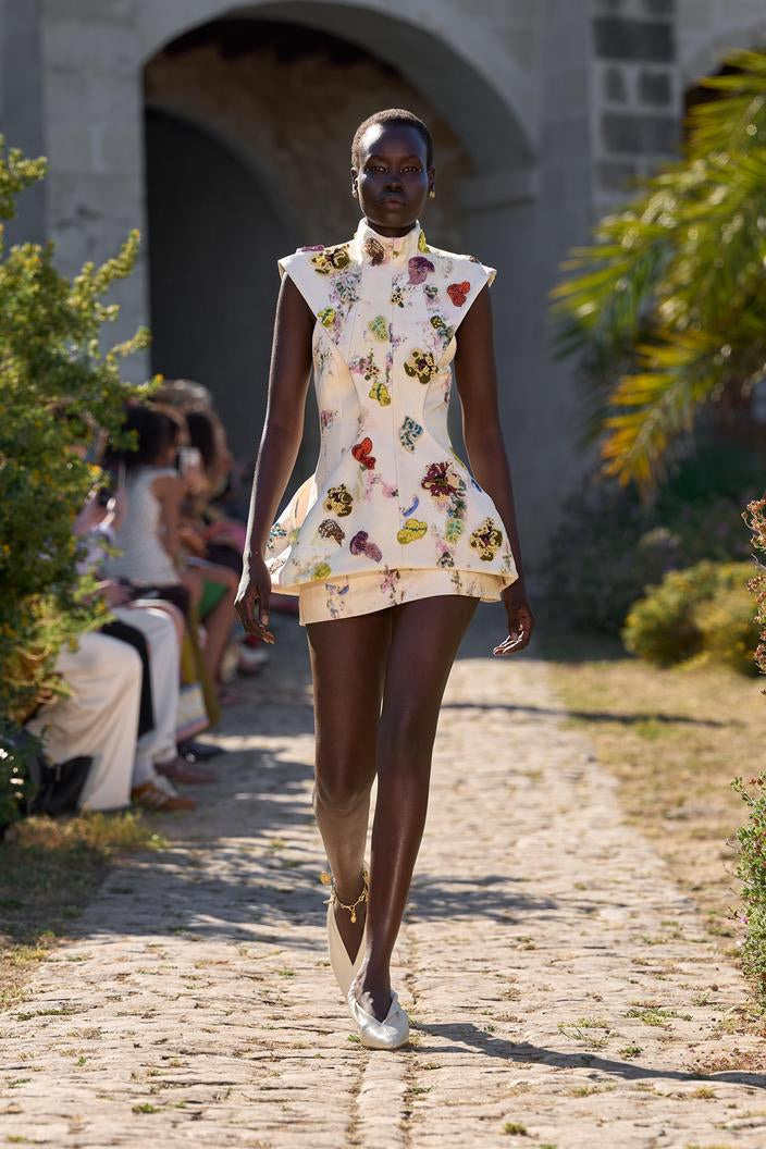 أليميس - Look 13