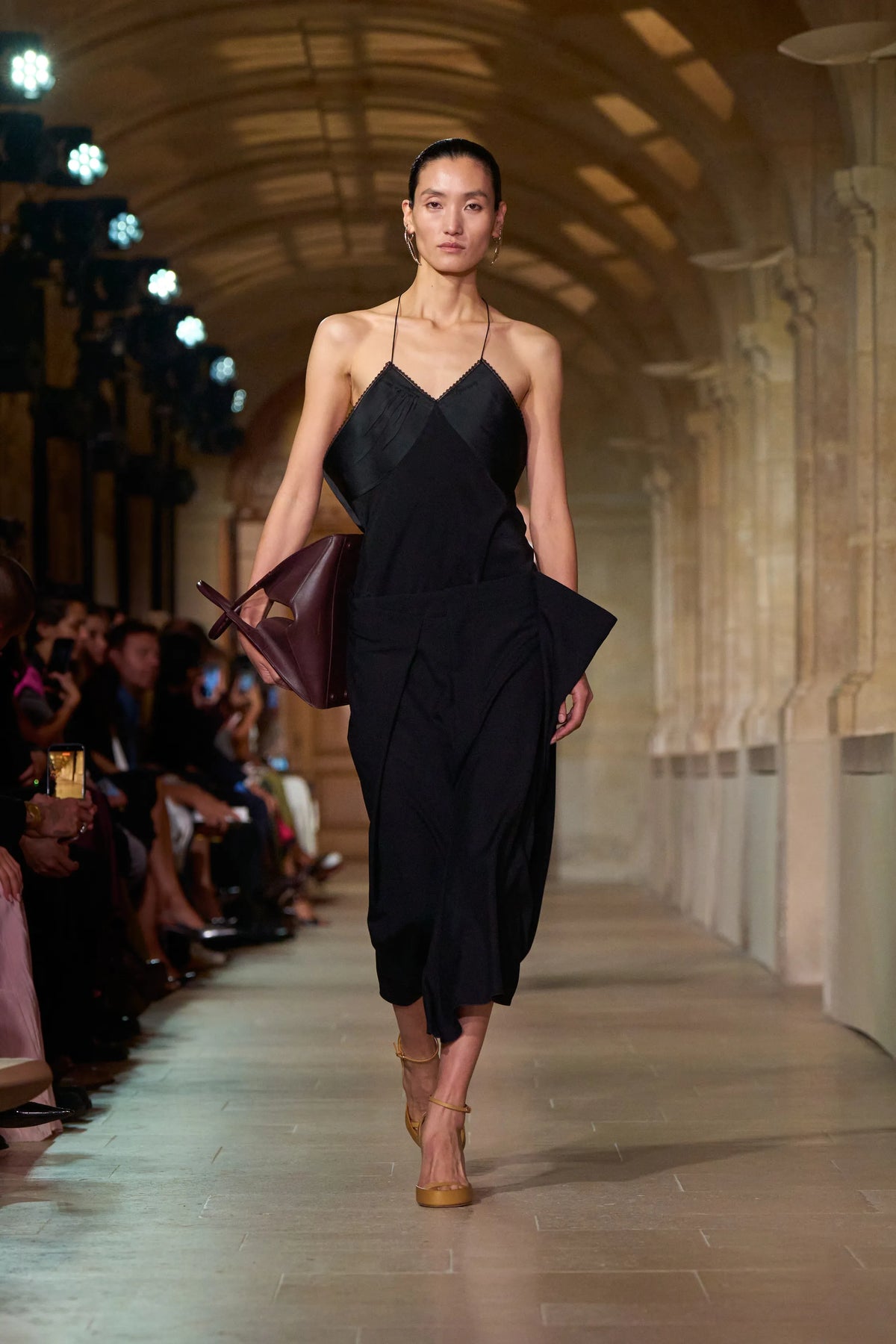 Victoria Beckham - Look 28