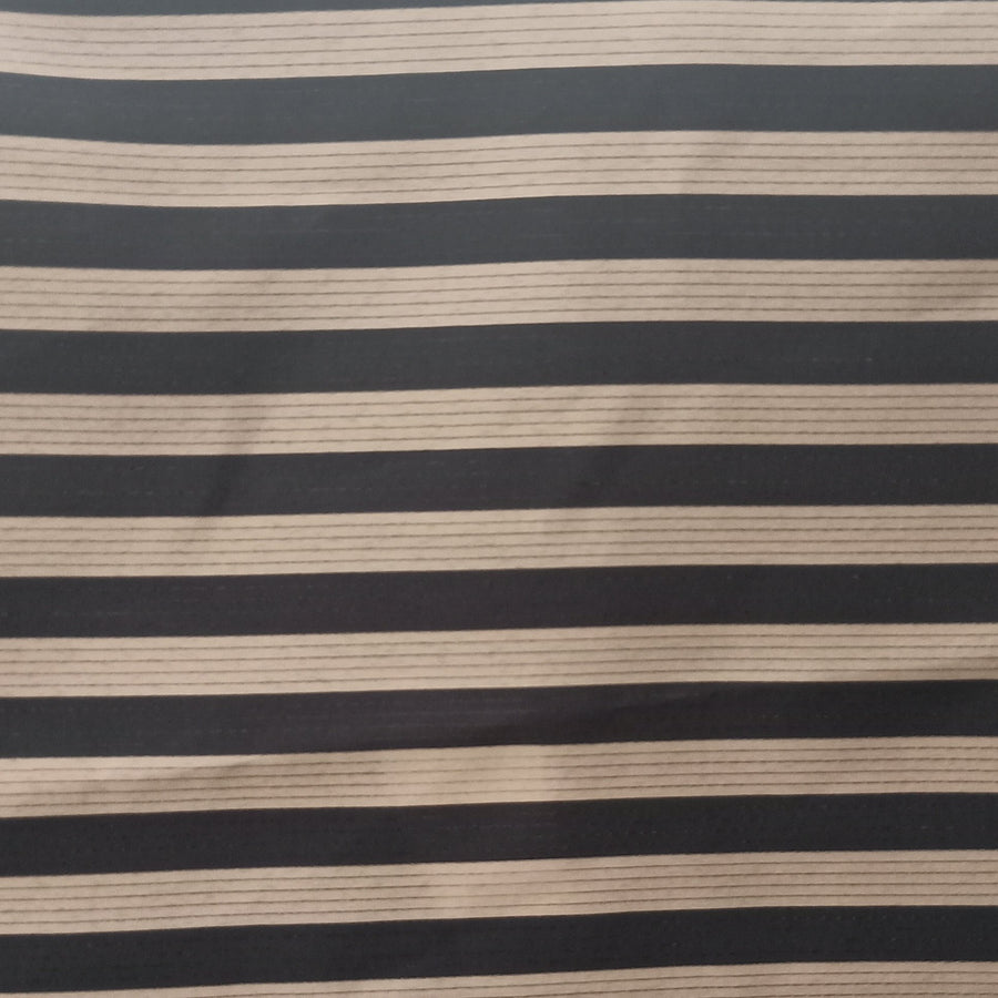 55%Polyester 35%Nylon 10%Metallic