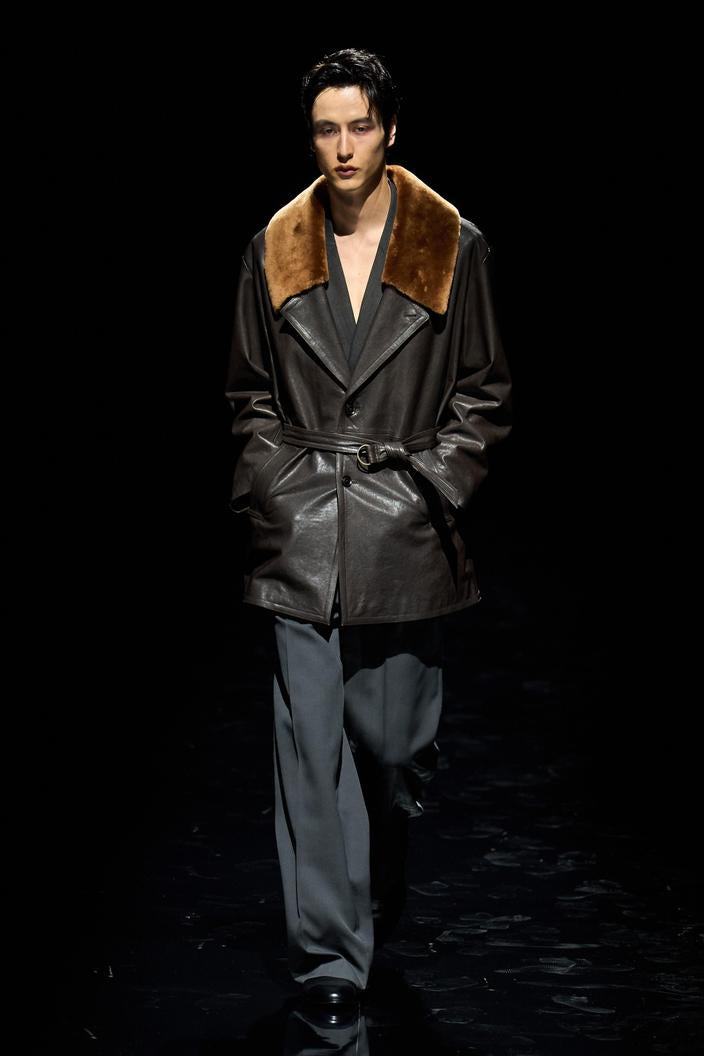 نشيد أ - Look 10