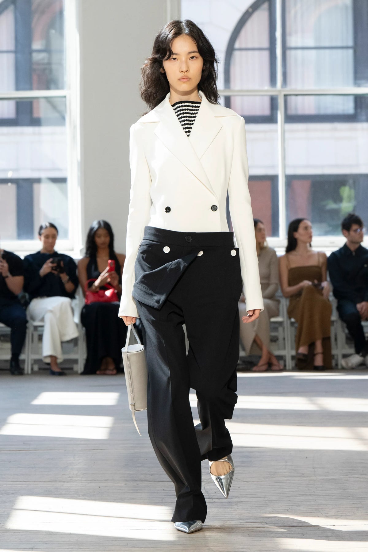 프로엔자 슐러 - Look 6