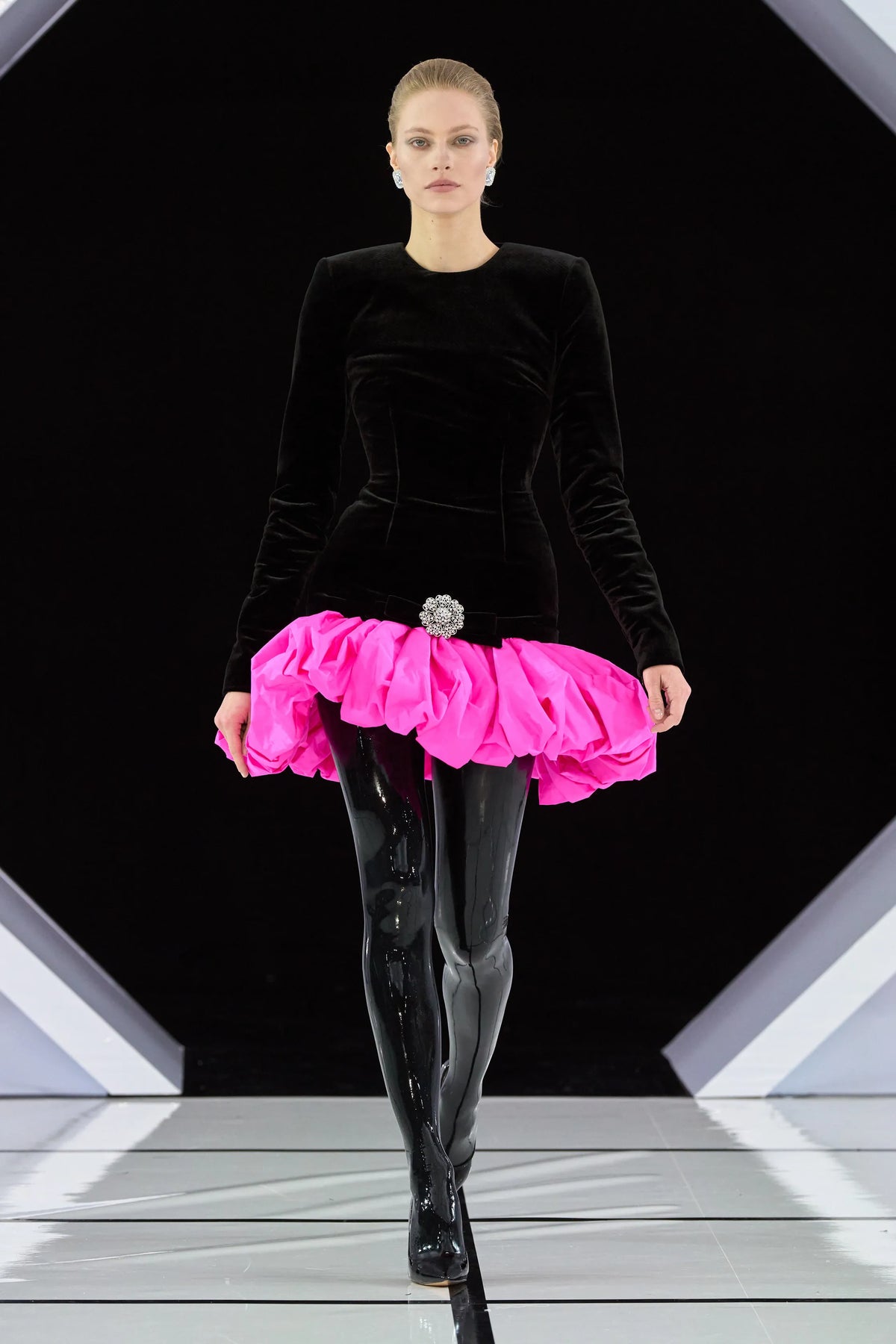 Richard Quinn - Look 35
