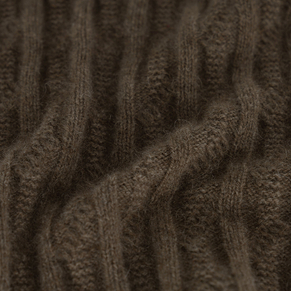 100% Yak Classic Cable Stitch