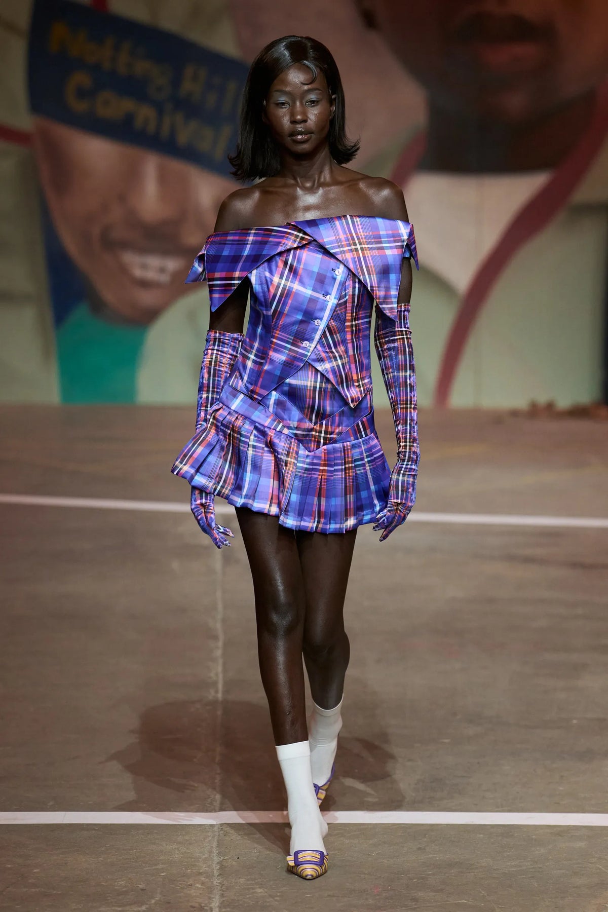 تولو كوكر - Look 21