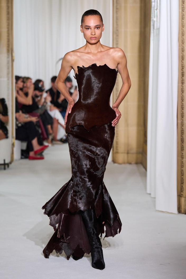Ashi Studio - Look 1