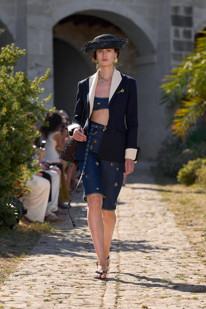 أليميس - Look 42