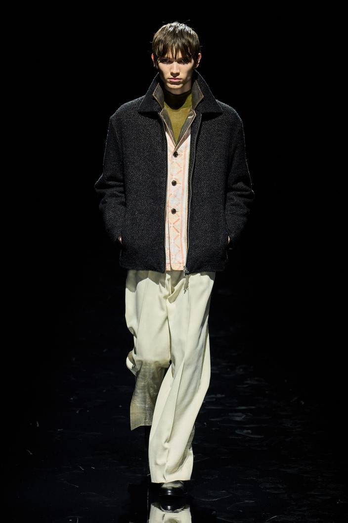 نشيد أ - Look 7