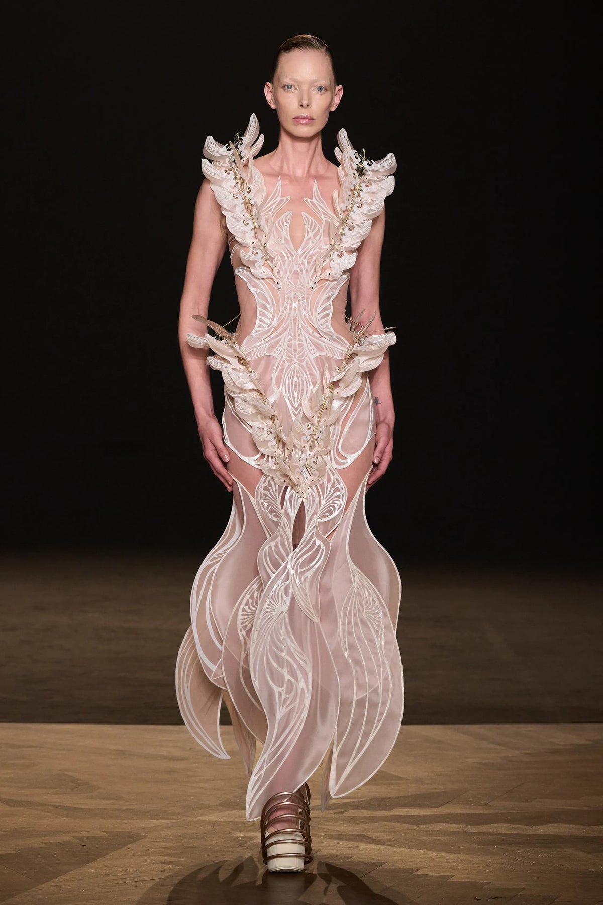 Iris van Herpen - Look 4
