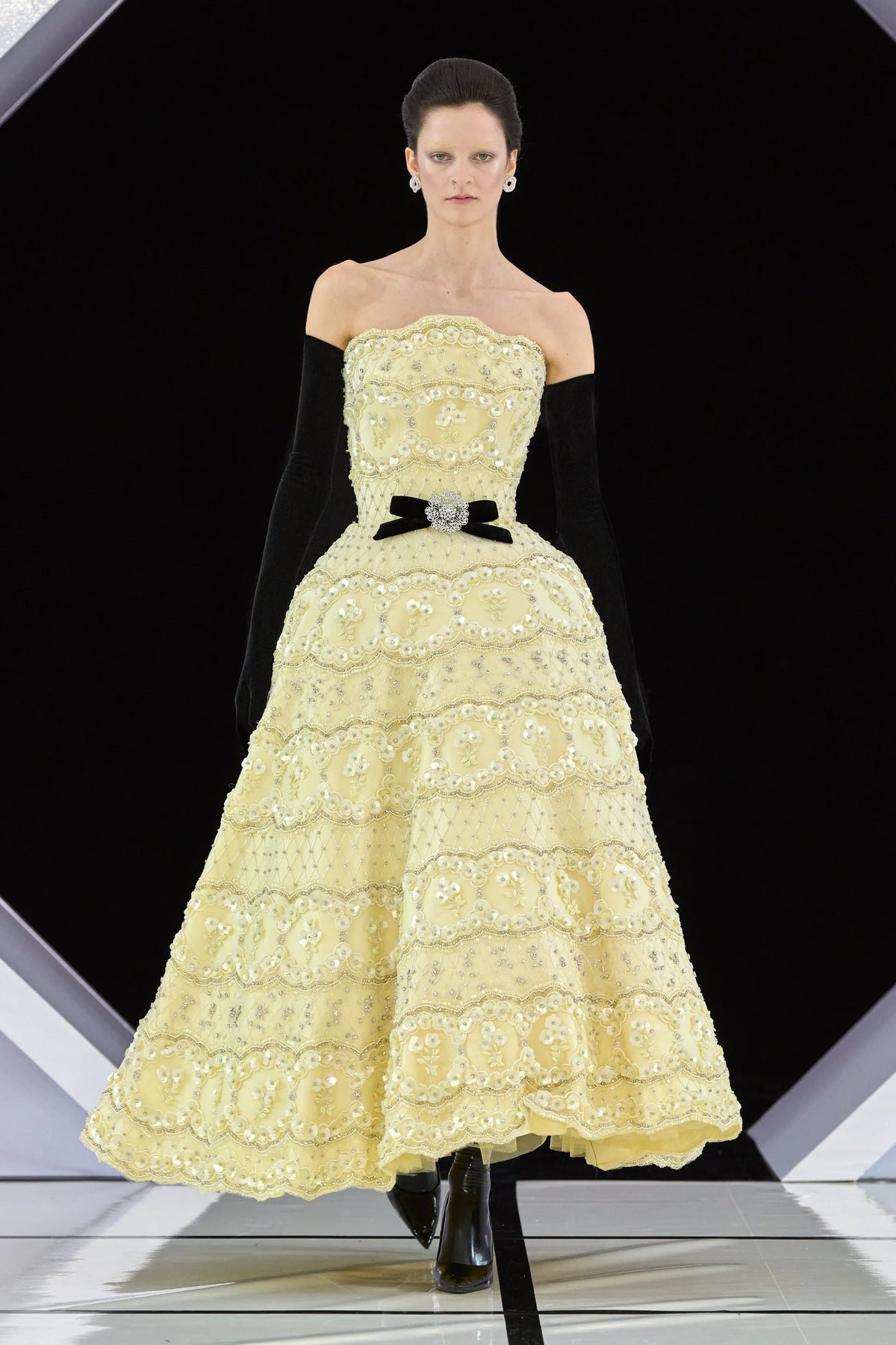 Richard Quinn - Look 28