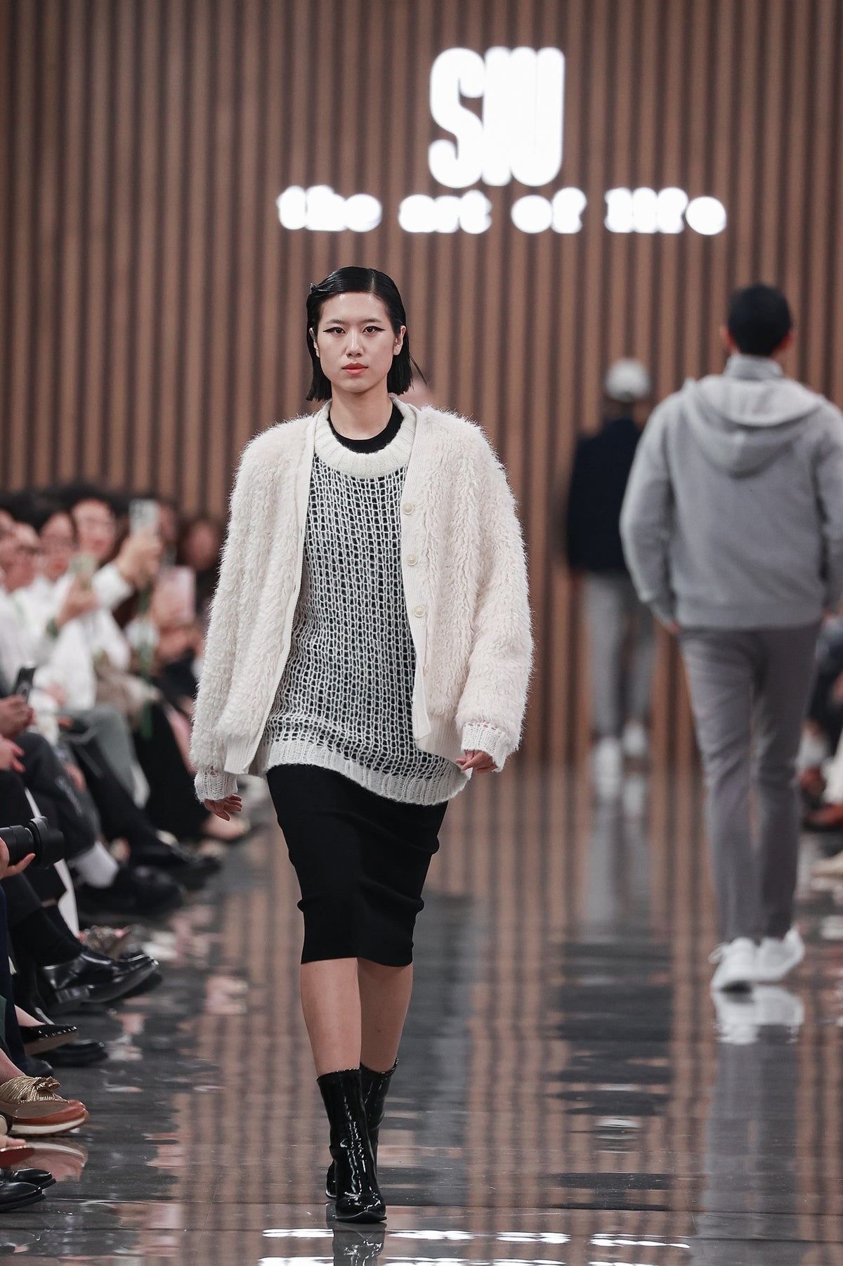 إنو بلس+ - Look 12