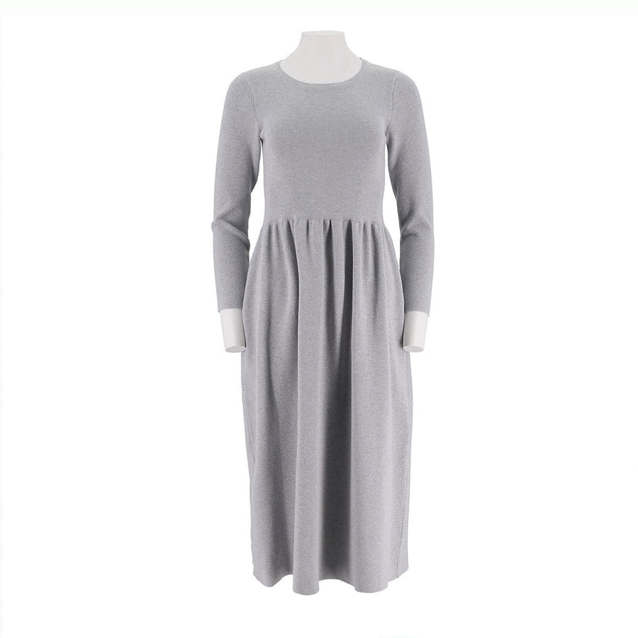 Round Neck Slim Fit Pleated Dress