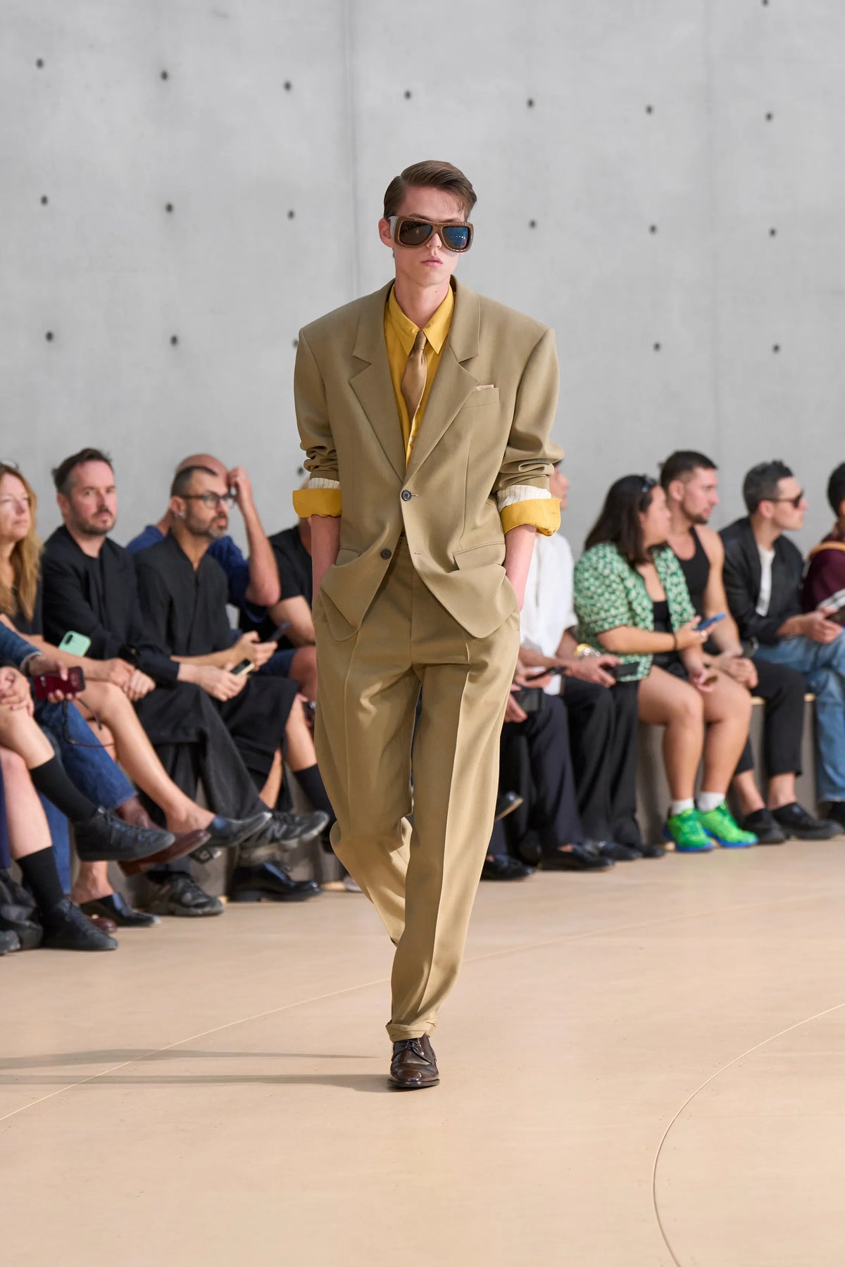 سان لوران - Look 10
