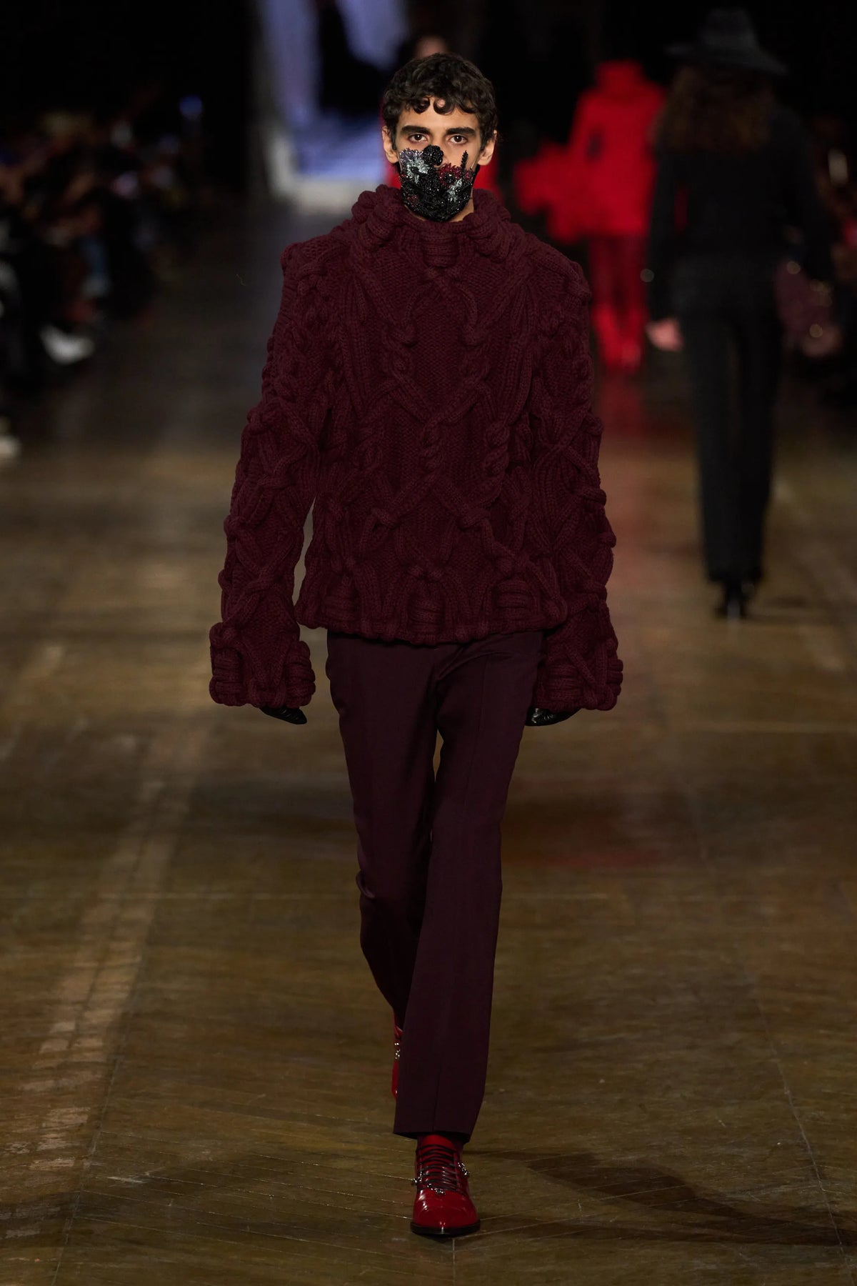 ألكسندر ماكوين - Look 30