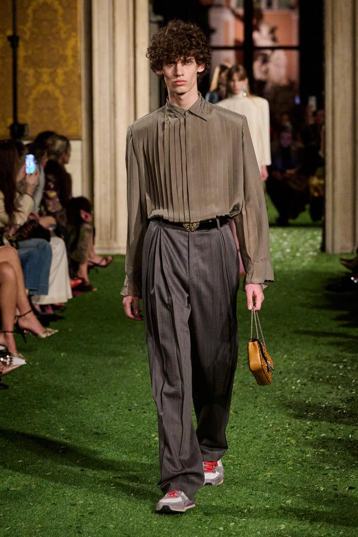 Valentino - Look 11