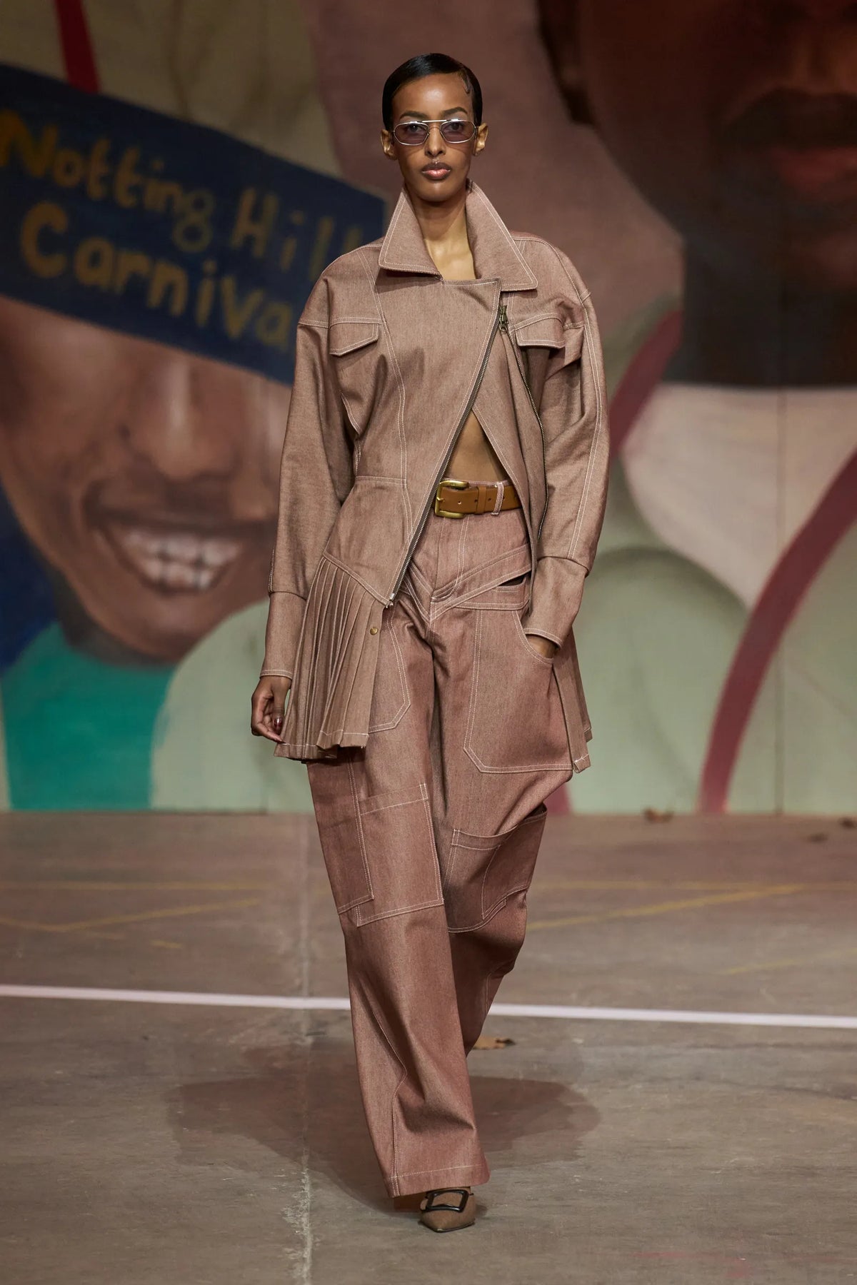تولو كوكر - Look 19