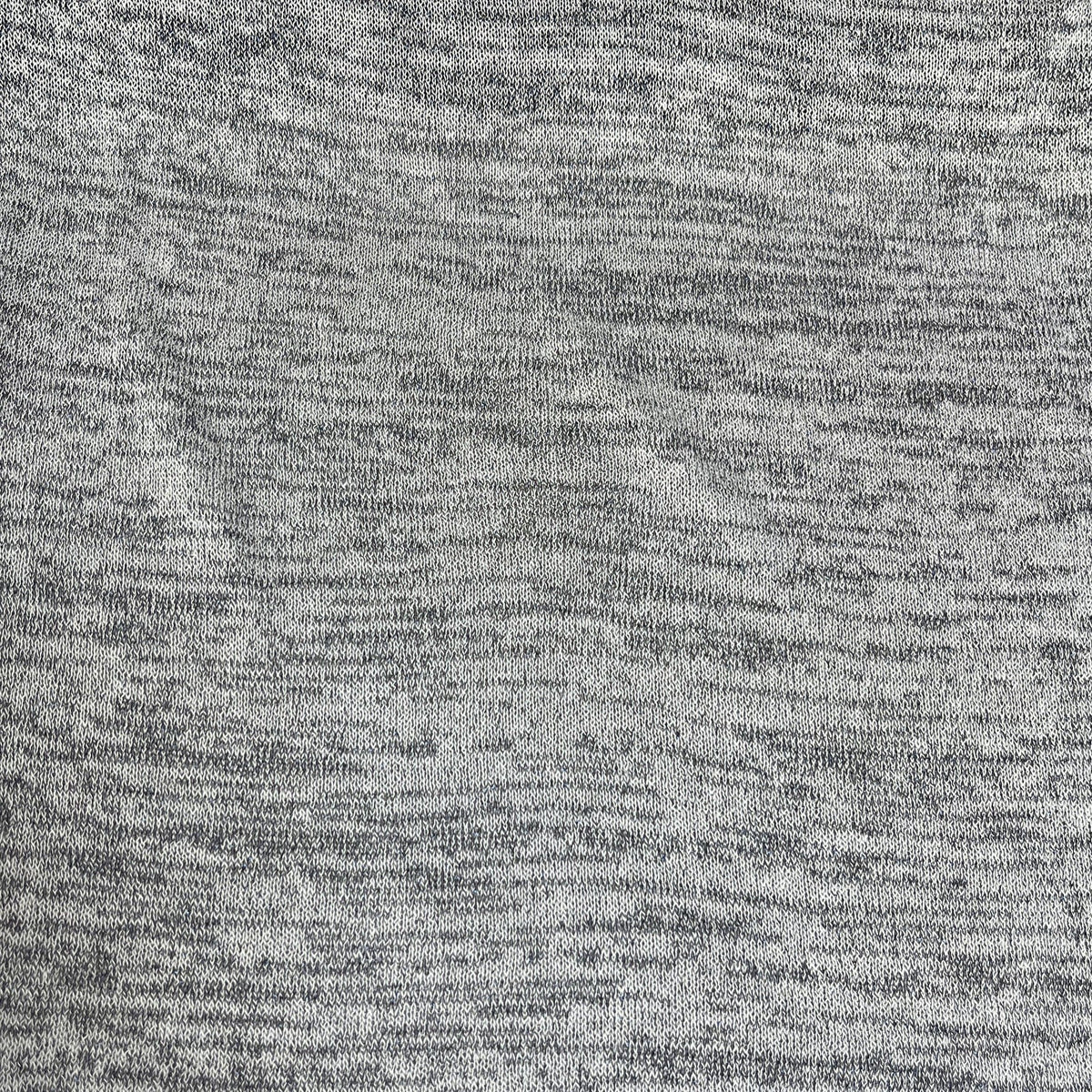 1/24Nm 57%Viscose 20%Polyester 10%Nylon 8%Linen 5%Metallic