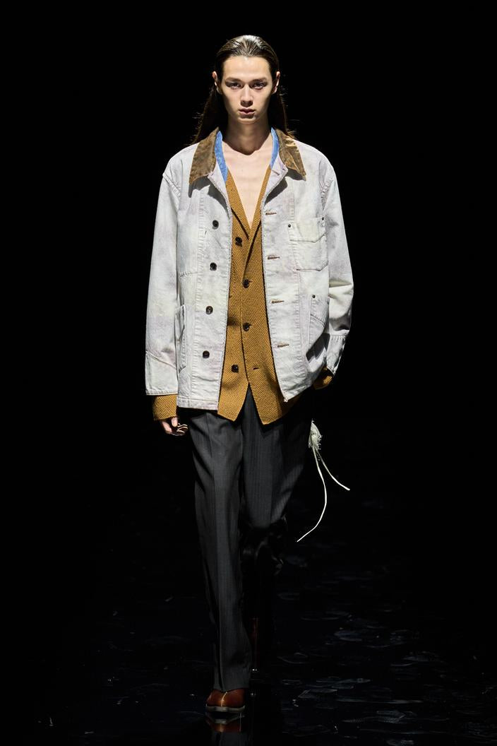 نشيد أ - Look 13