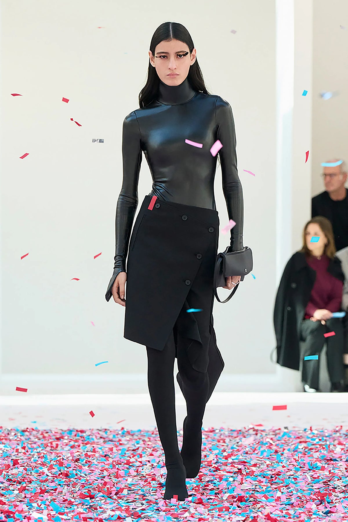 كورريج - Look 24