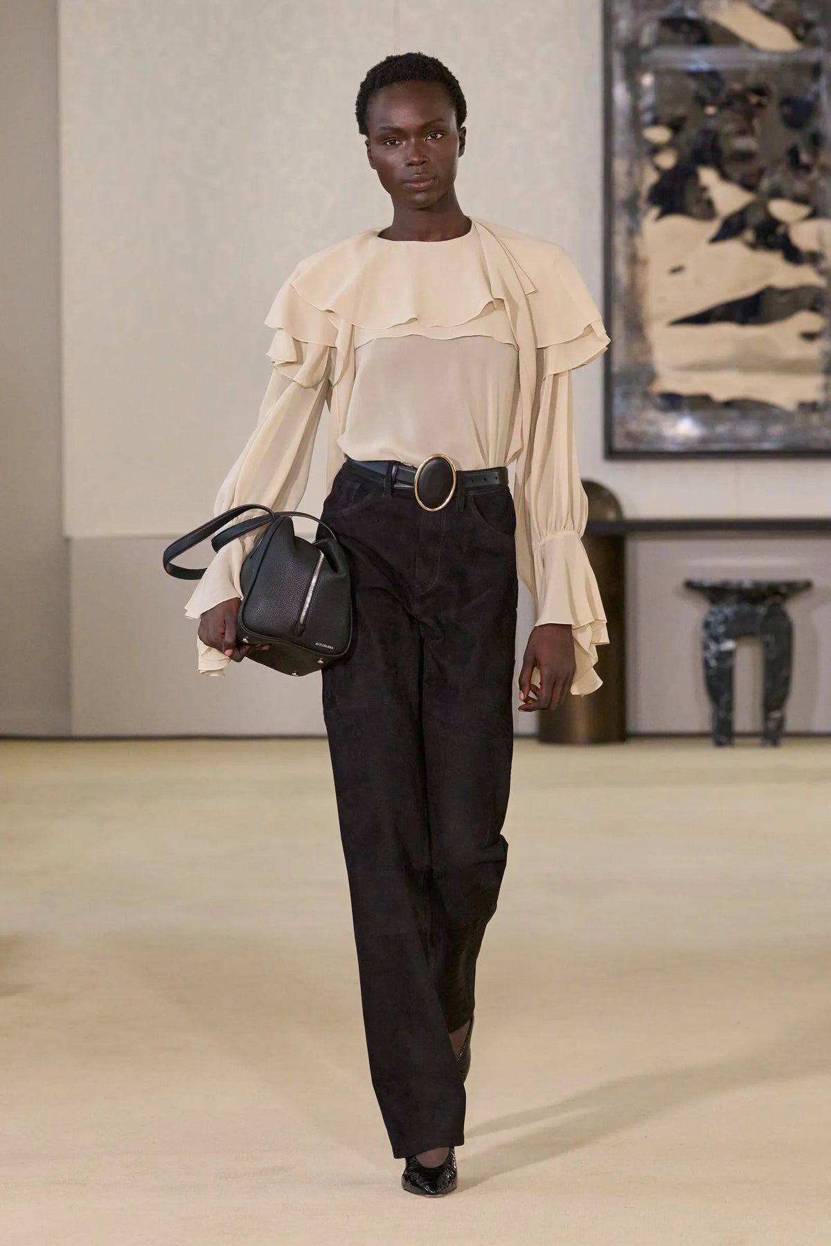 ألتوزارا - Look 7